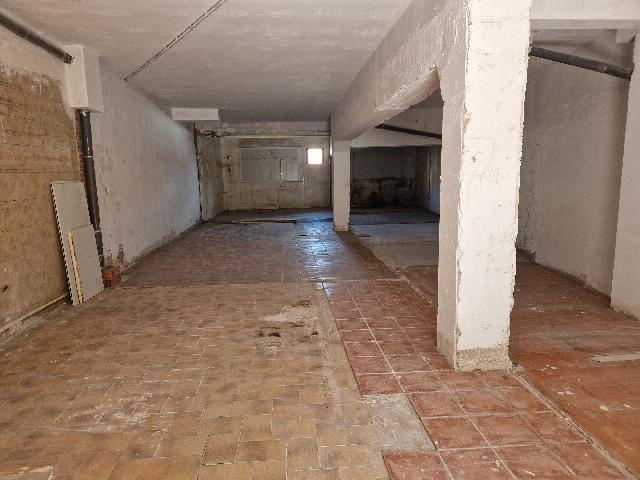 Imagen 5 Inmueble 303619 - Local Comercial en venta en Lleida / Local en Balafia