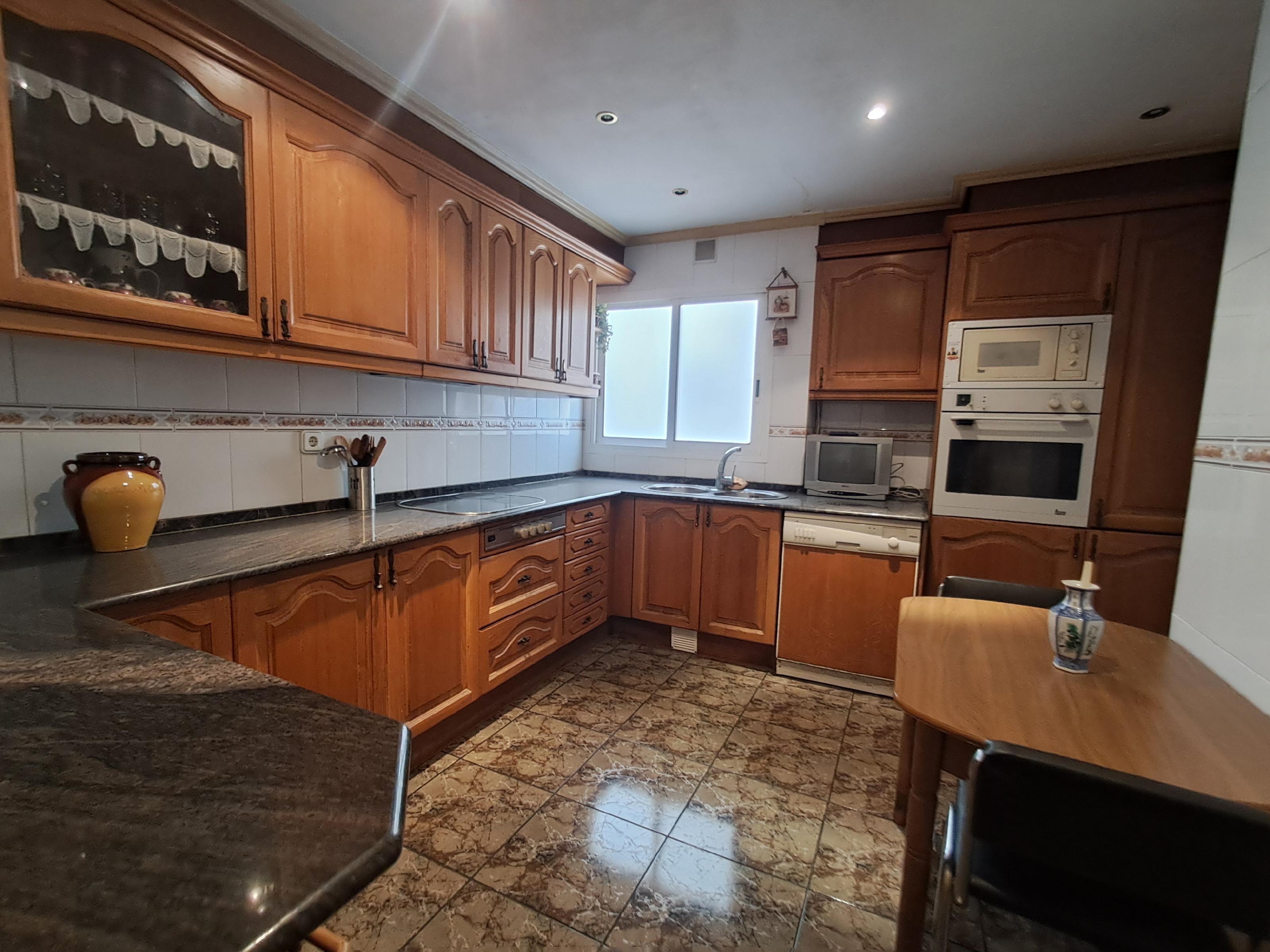 Imagen 3 Piso en venta en Lleida / Piso señorial junto a Humbert Torres