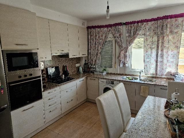Imagen 6 Inmueble 304103 - Piso en venta en Lleida / Piso reformado en Balafia