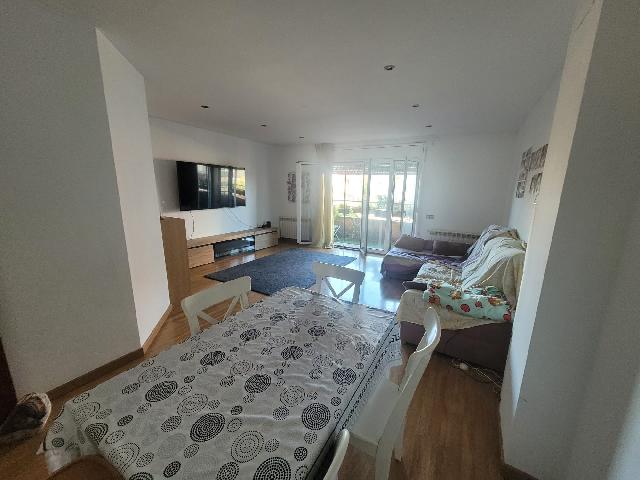 Imagen 2 Inmueble 304105 - Casa en venta en Lleida / Casa adosada en Partida de Llivia