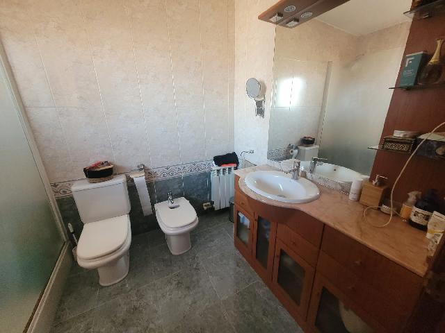 Imagen 17 Inmueble 304105 - Casa en venta en Lleida / Casa adosada en Partida de Llivia