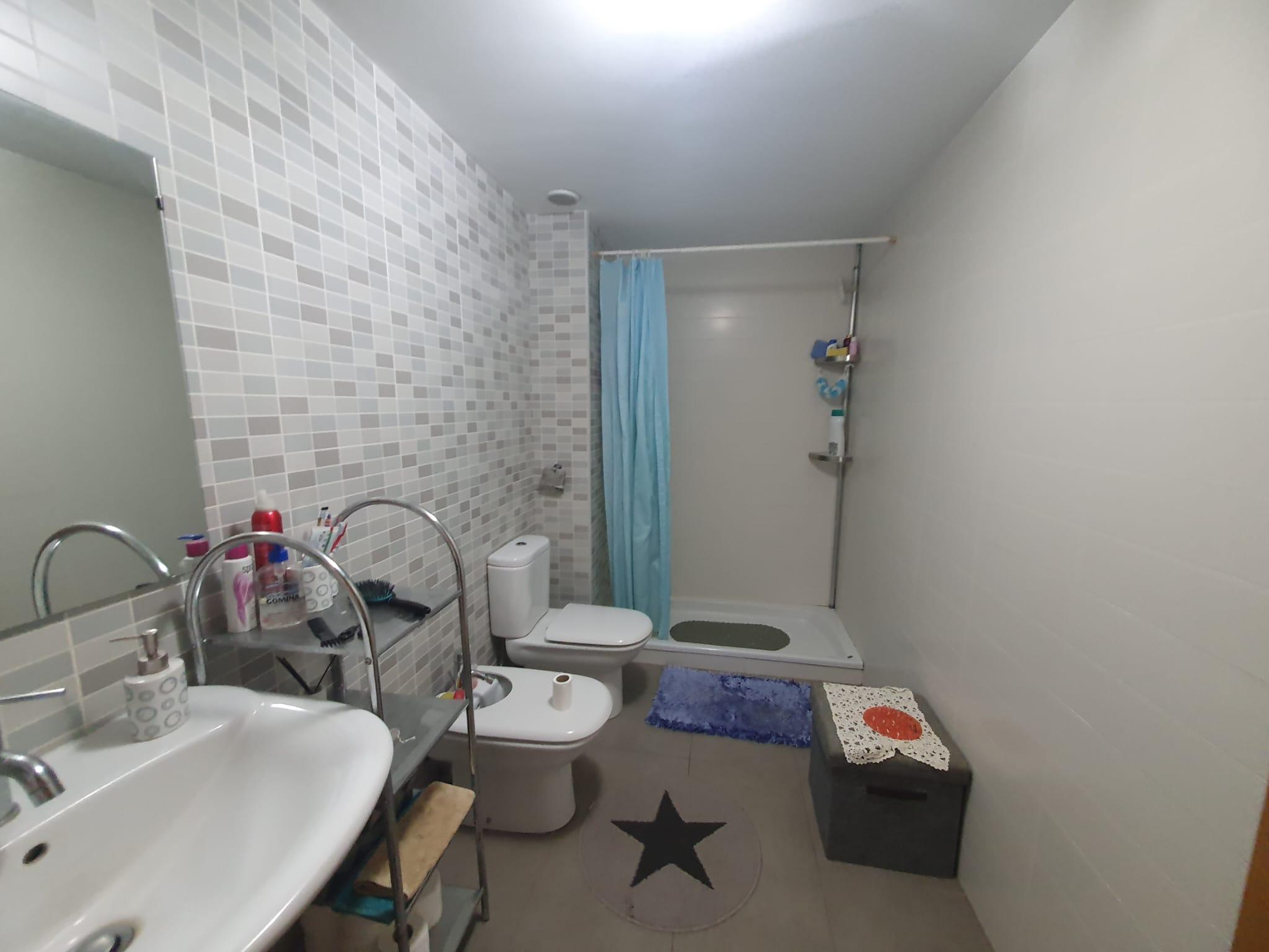 Imagen 5 Piso en venta en Vilanova De Segrià / Cerca de las piscinas municipales y el pabellón