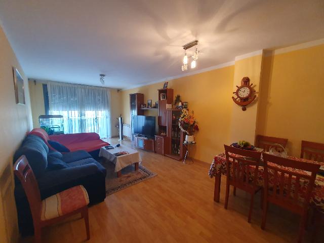 Imagen 1 Inmueble 304346 - Piso en venta en Vilanova De Segrià / Cerca de las piscinas municipales y el pabellón