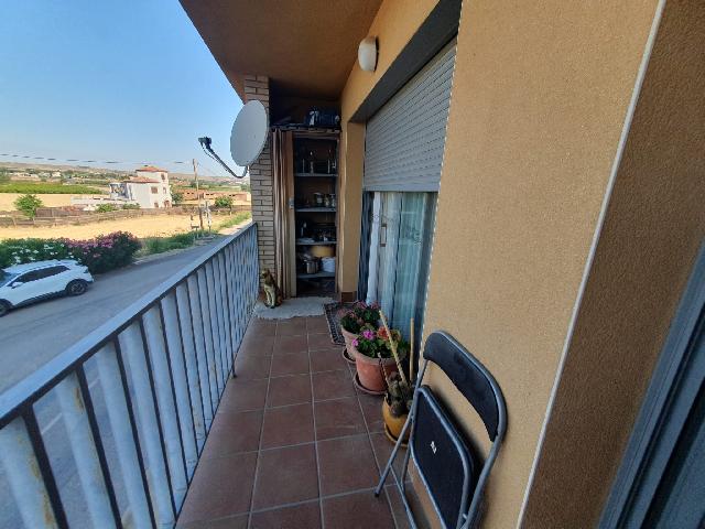 Imagen 13 Inmueble 304346 - Piso en venta en Vilanova De Segrià / Cerca de las piscinas municipales y el pabellón