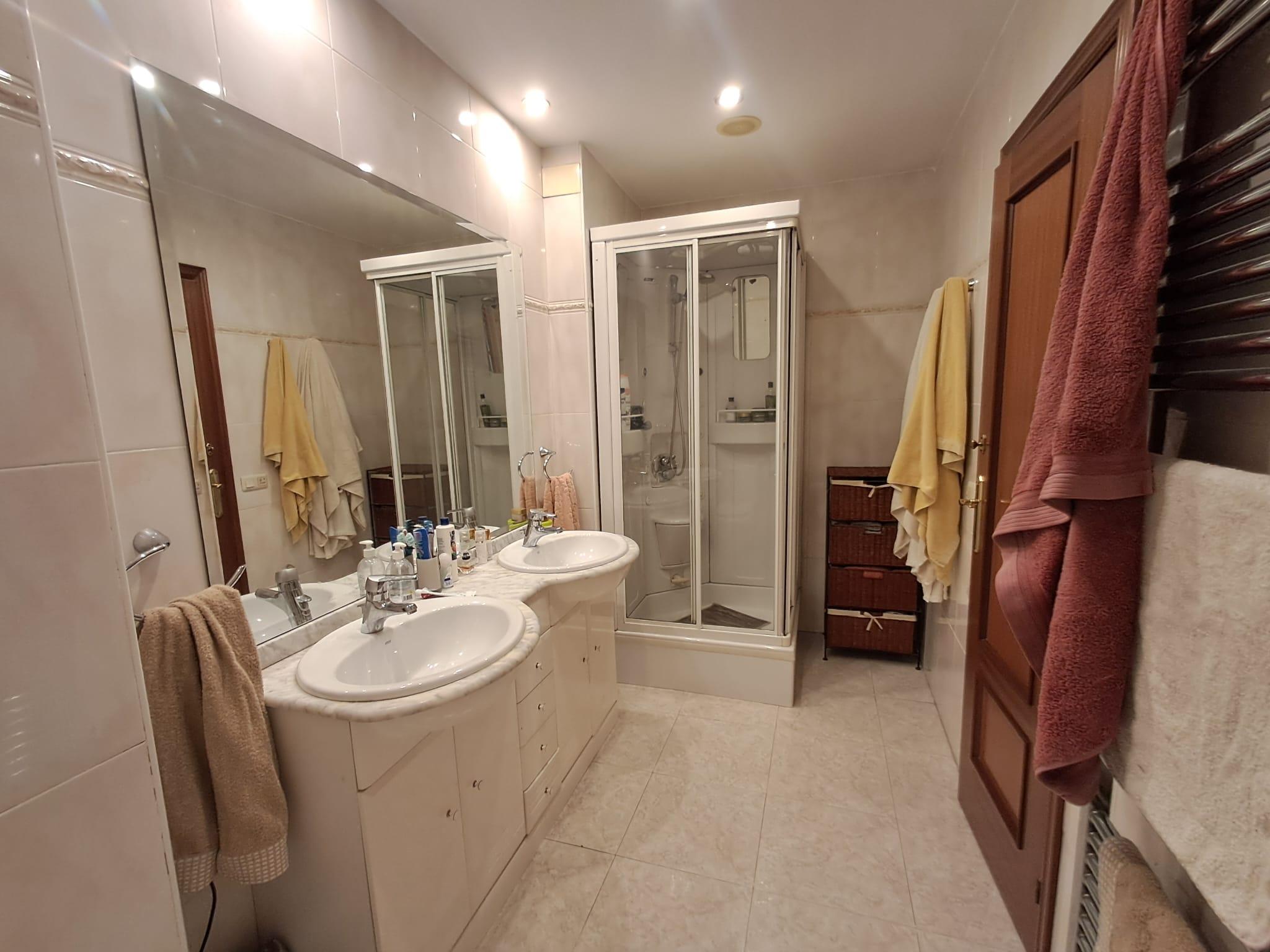 Imagen 12 Casa en venta en Lleida / Casa unifamiliar en Llívia