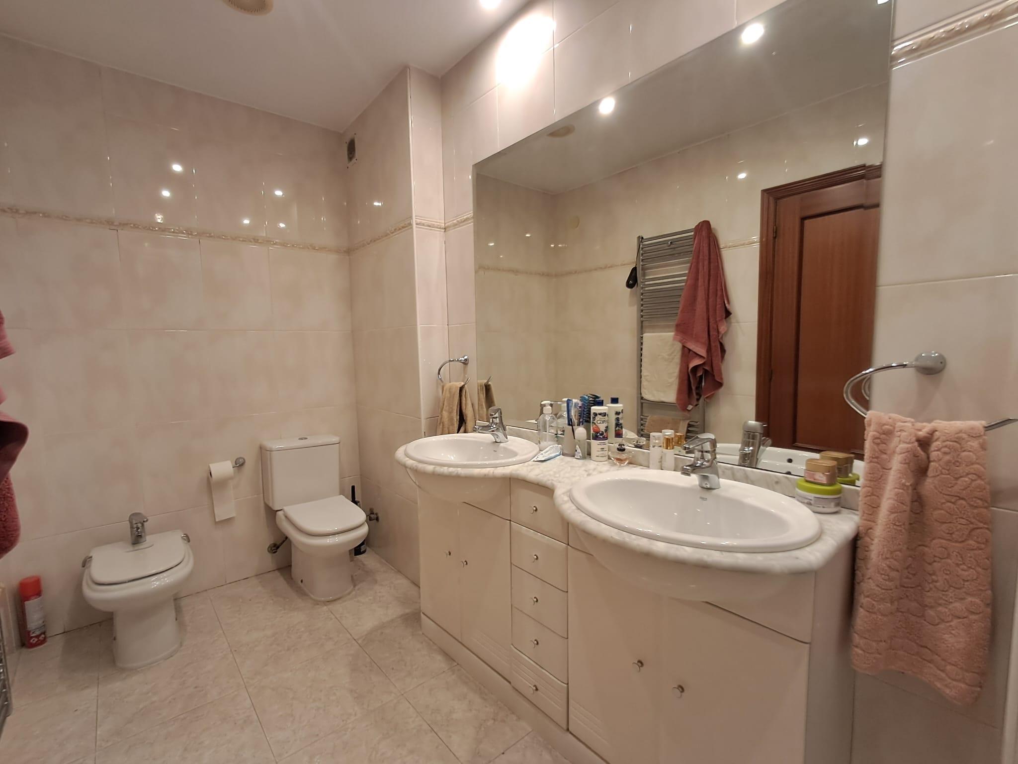 Imagen 8 Casa en venta en Lleida / Casa unifamiliar en Llívia