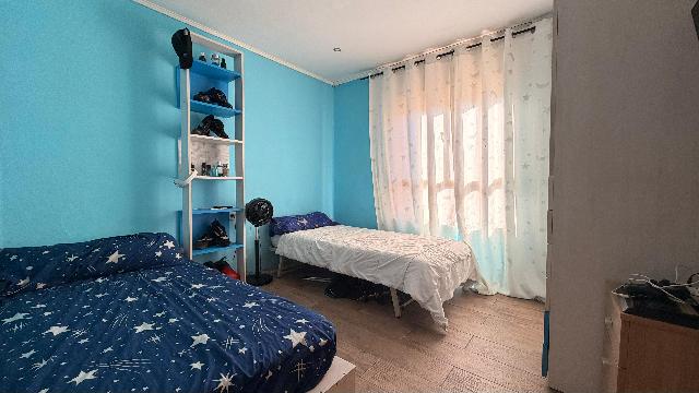 Imagen 5 Inmueble 305225 - Piso en venta en Lleida / Centre de cappont amb ascensor i garatge exterior.