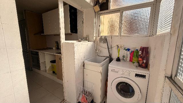 Imagen 12 Inmueble 305225 - Piso en venta en Lleida / Centre de cappont amb ascensor i garatge exterior.