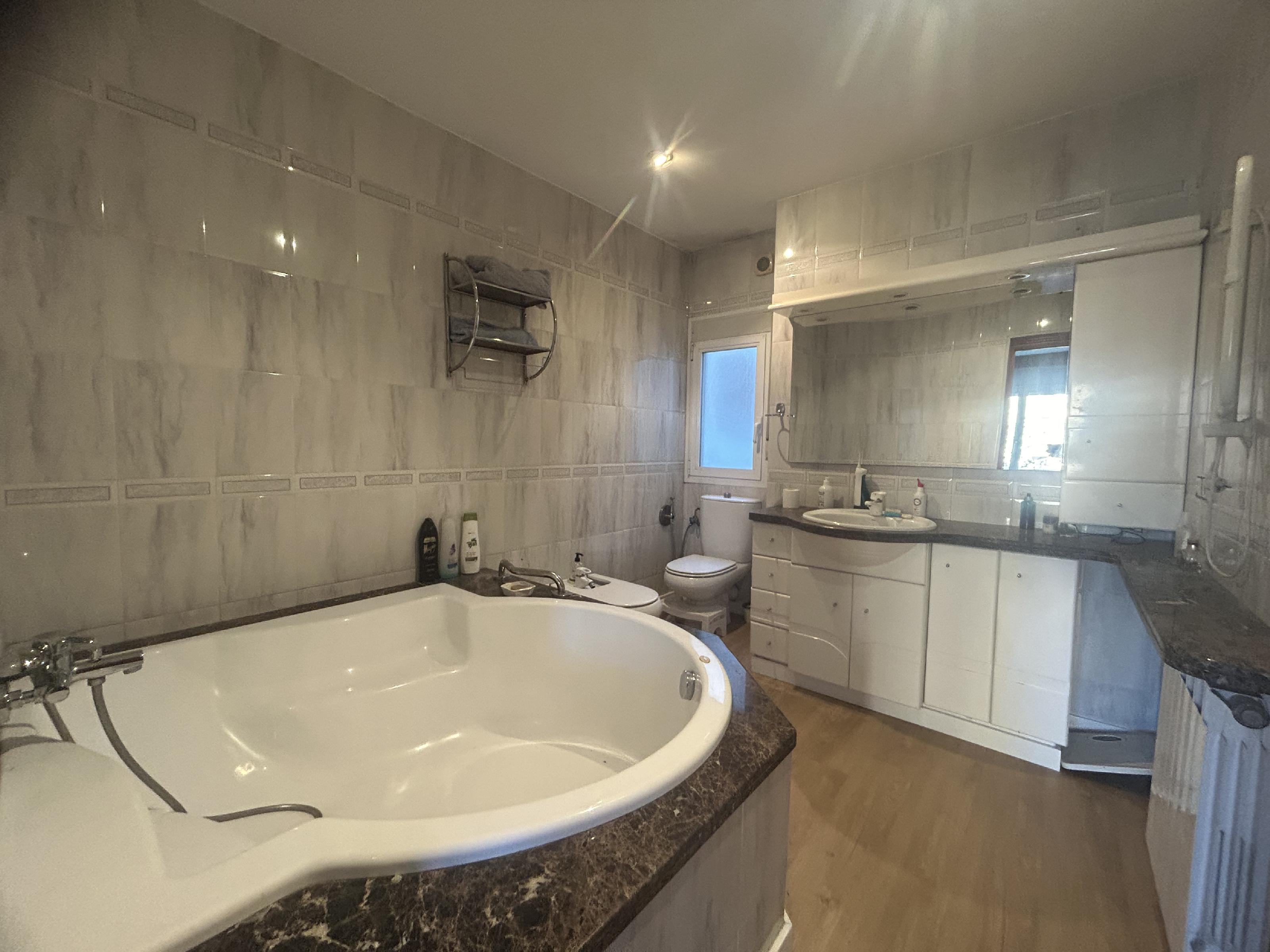 Imagen 16 Piso en venta en Manresa / Cerca de la zona universitaria