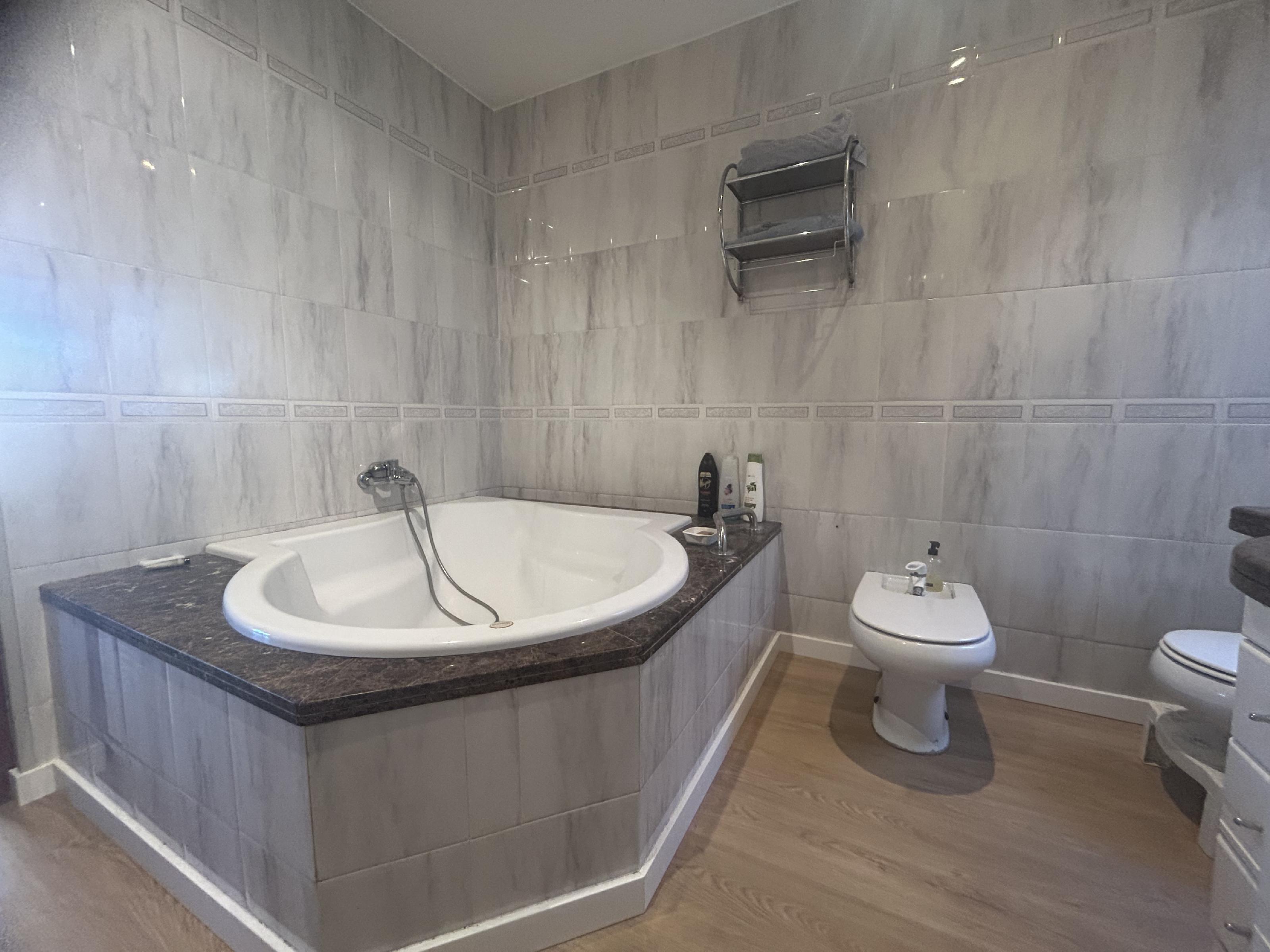 Imagen 17 Piso en venta en Manresa / Cerca de la zona universitaria