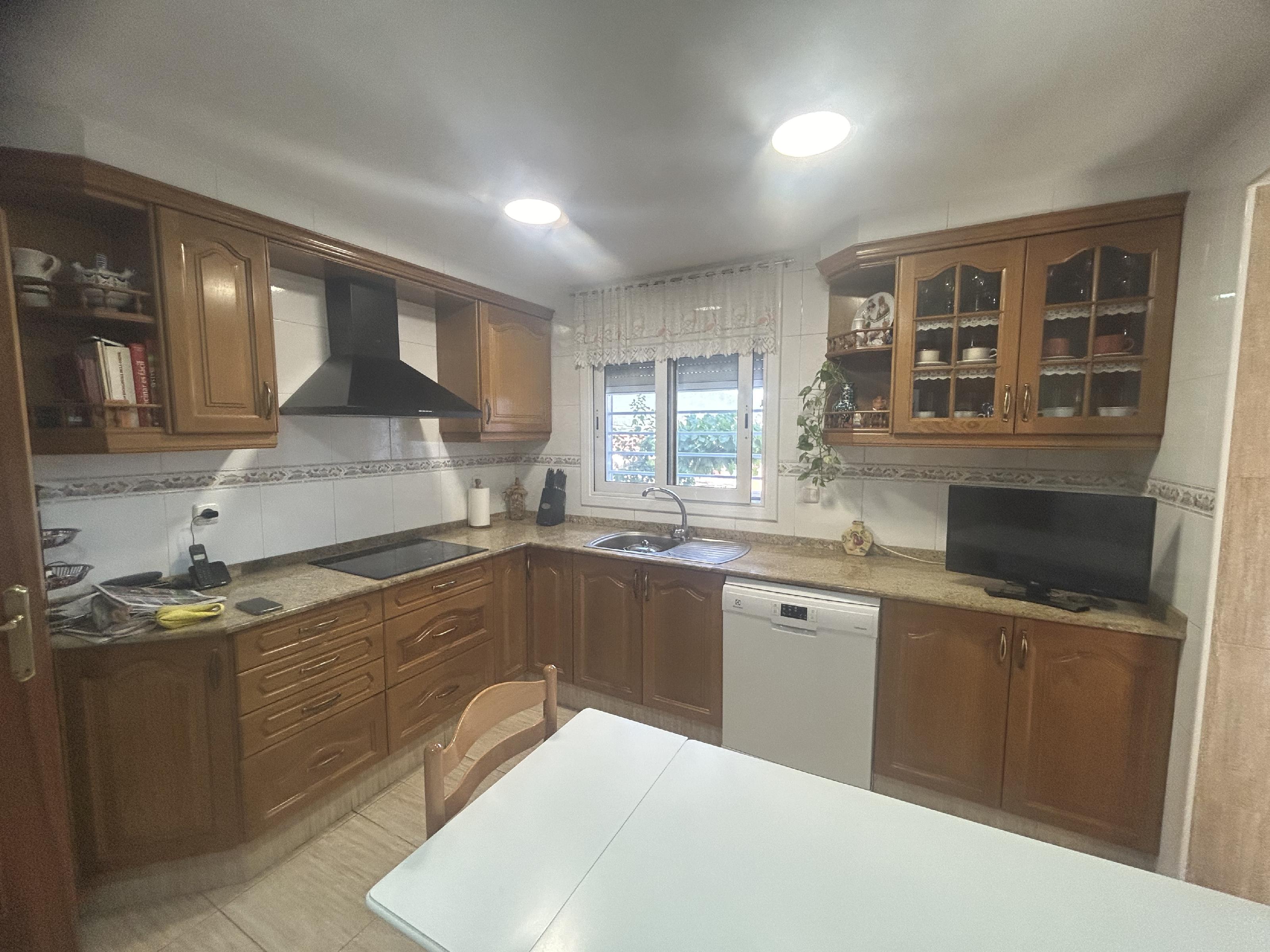 Imagen 2 Casa Aislada en venta en Sant Salvador De Guardiola / Urbanización El Calvet