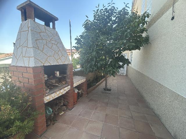 Imagen 1 Inmueble 303974 - Casa Aislada en venta en Sant Salvador De Guardiola / Urbanización El Calvet