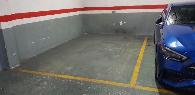 Imagen 1 Inmueble 217812 - Parking Coche en venta en Barcelona / Cartagena  - Arago