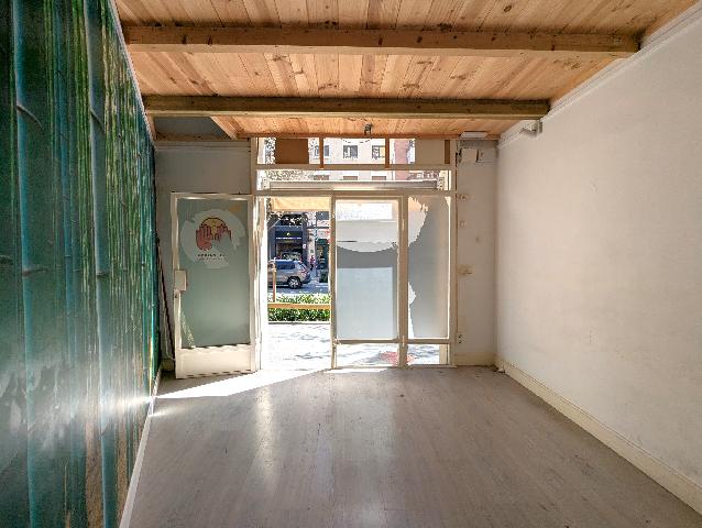 Imagen 3 Inmueble 294106 - Local Comercial en alquiler en Barcelona / Pi i Margall - Plaça Joanic