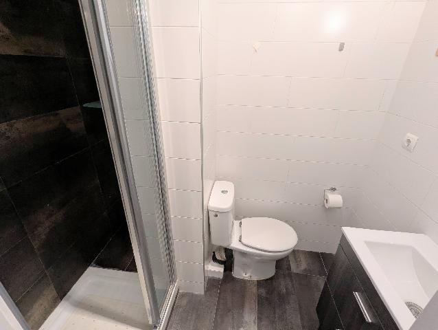Imagen 12 Inmueble 299296 - Piso en venta en Barcelona / Martinez de la Rosa - Bonavista