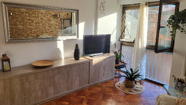 Imagen 29 Inmueble 299367 - Piso en venta en Barcelona / Pi i Margall - Joanic