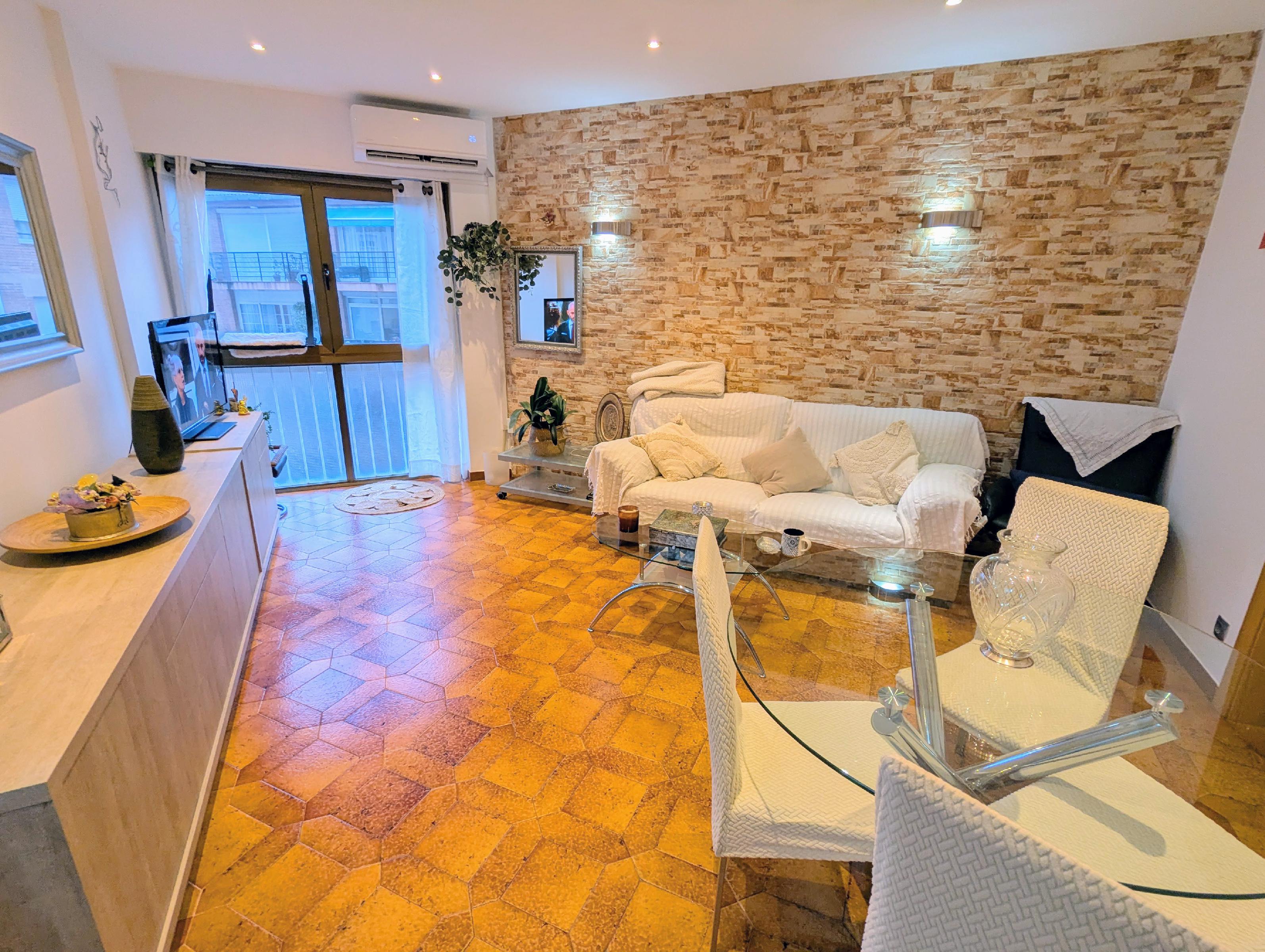 Imagen 3 Piso en venta en Barcelona / Pi i Margall - Joanic