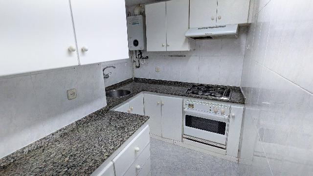 Imagen 4 Inmueble 299740 - Piso en venta en Barcelona / Mare de Deu de Montserrat - França