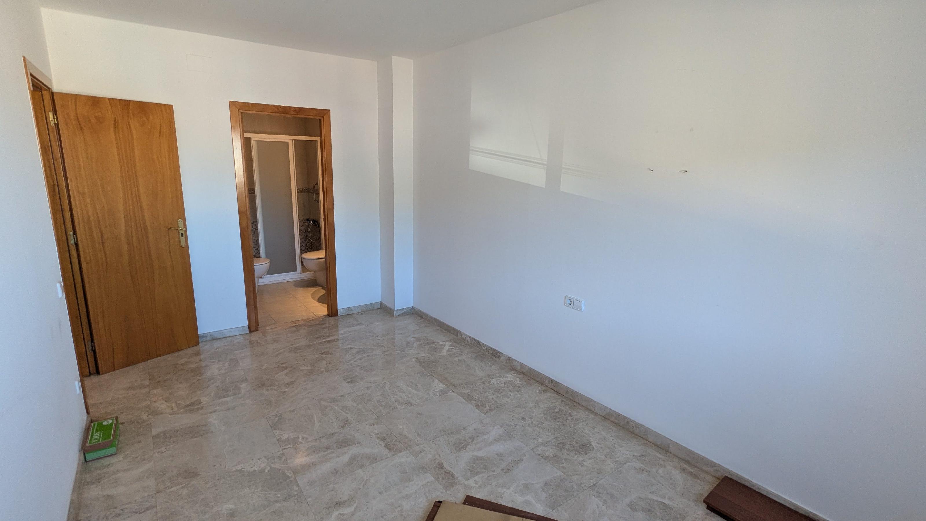Imagen 14 Piso en venta en Barcelona / Santuari - Parc dels Tres Turons