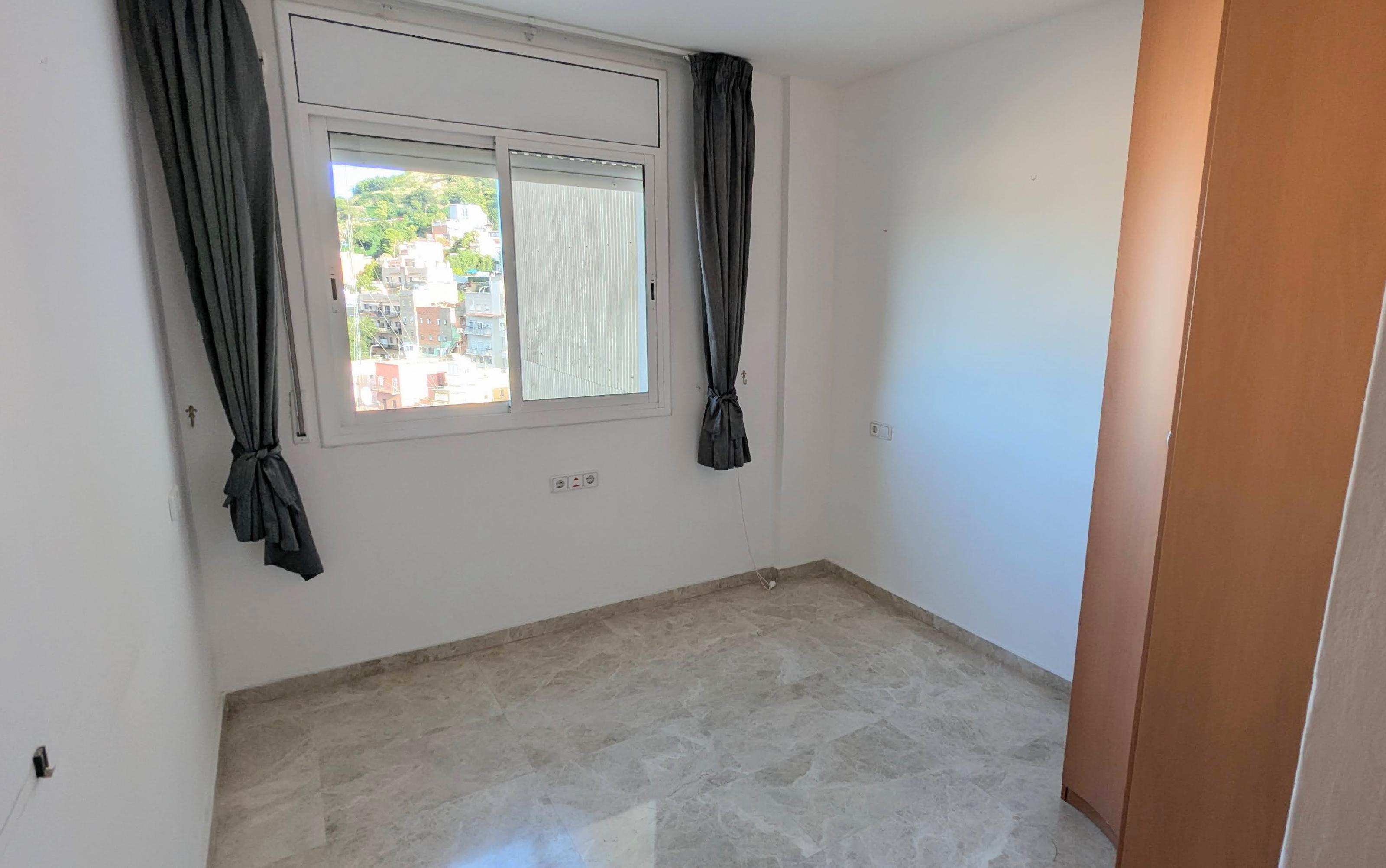 Imagen 17 Piso en venta en Barcelona / Santuari - Parc dels Tres Turons
