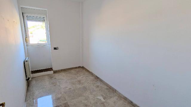 Imagen 31 Inmueble 299741 - Piso en venta en Barcelona / Santuari - Parc dels Tres Turons