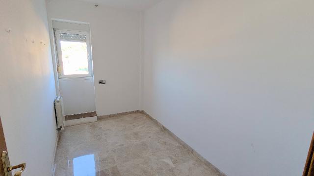Imagen 18 Inmueble 299741 - Piso en venta en Barcelona / Santuari - Parc dels Tres Turons