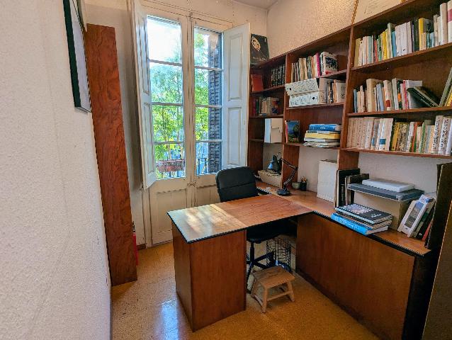 Imagen 9 Inmueble 300513 - Piso en venta en Barcelona / Ramon y Cajal con Plaça Joanic