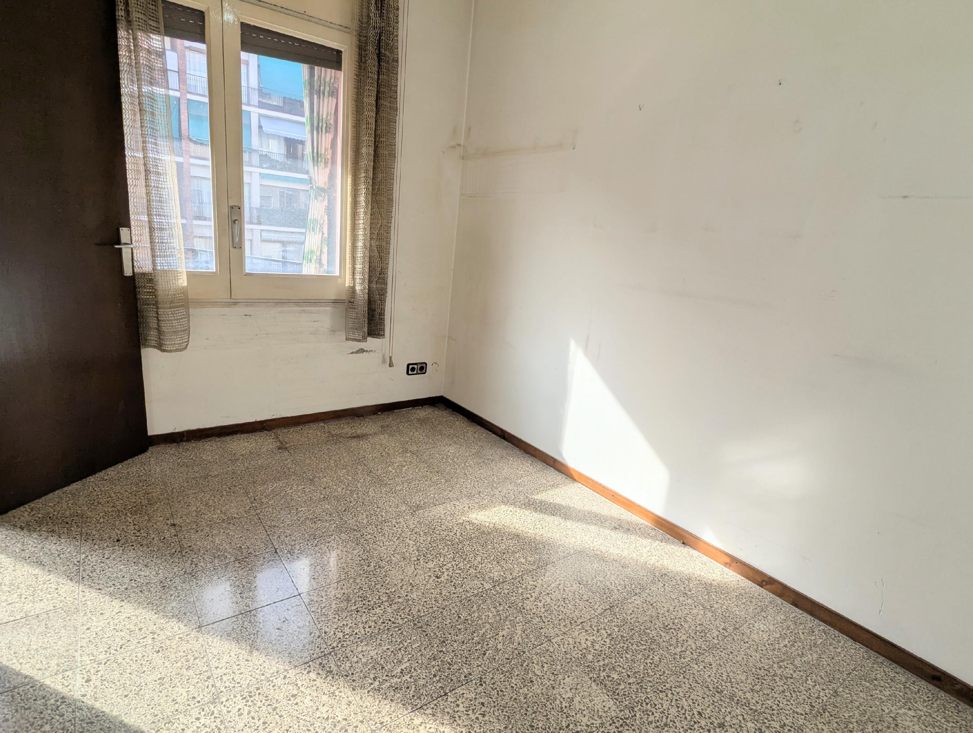 Imagen 10 Piso en venta en Barcelona / Pi i Margall - Joanic