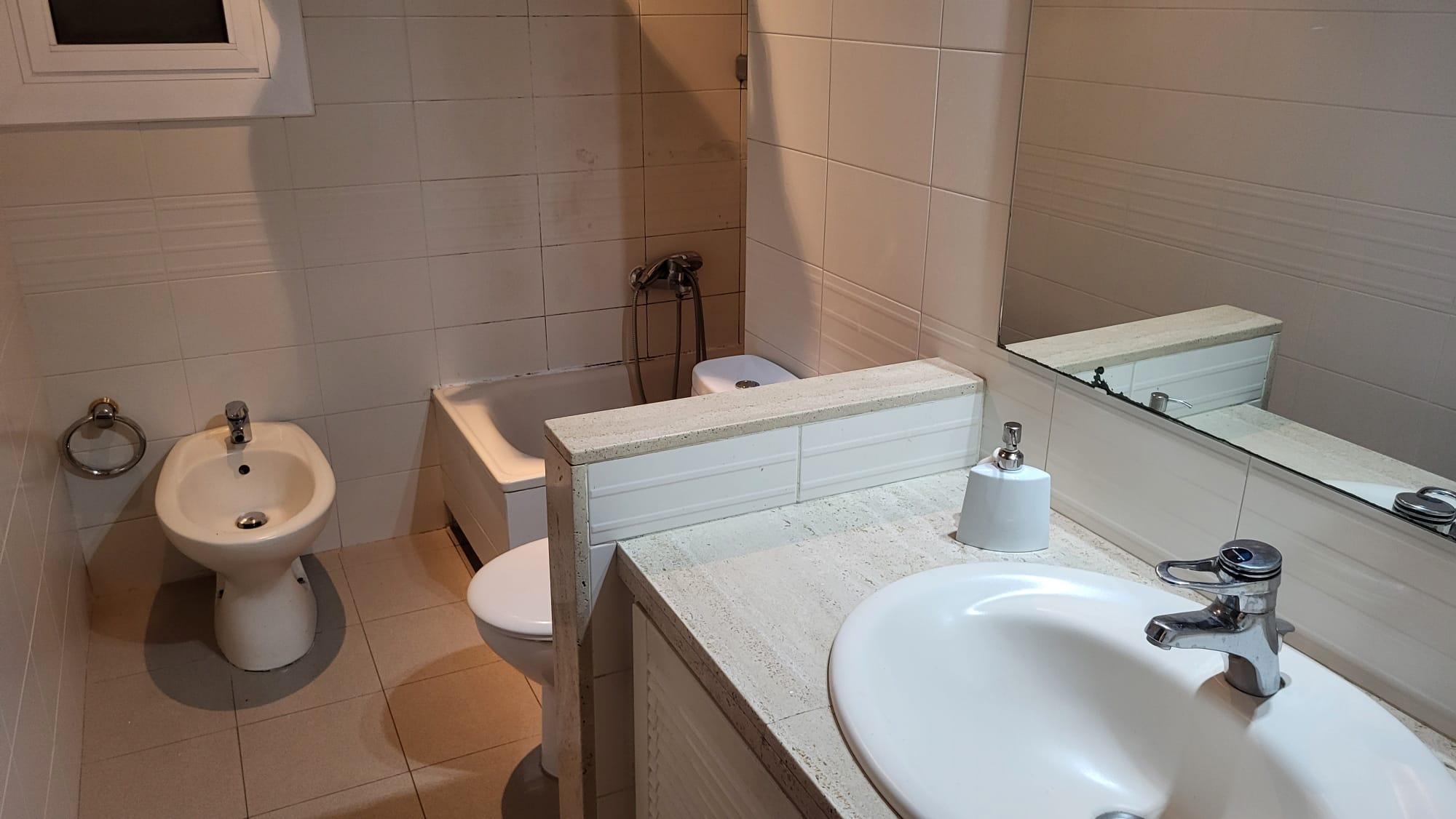 Imagen 10 Piso en venta en Barcelona / Napols - Travessera de Gràcia