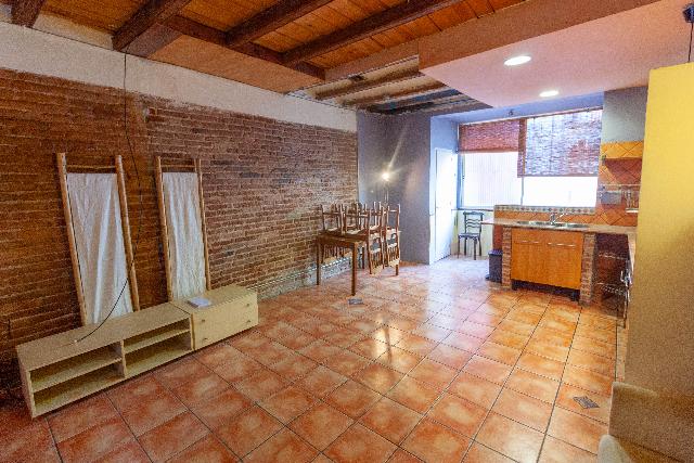 Imagen 1 Inmueble 303838 - Piso en venta en Barcelona / Passatge Vintró - Arago