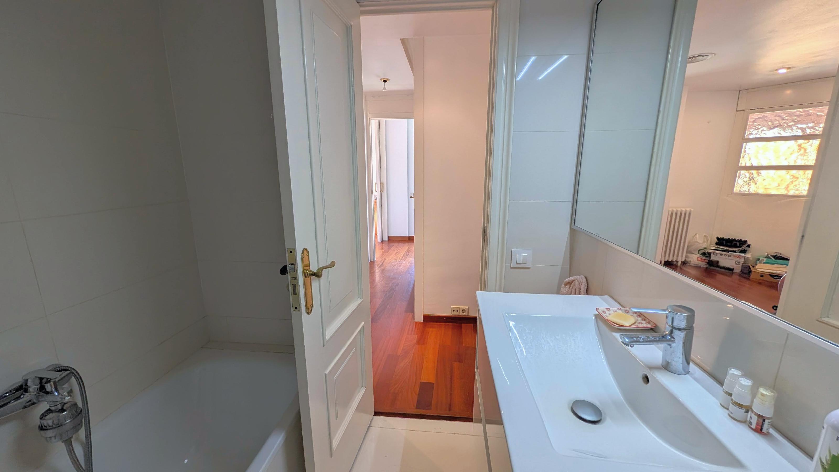 Imagen 9 Piso en venta en Barcelona / Bruc con Corsega 