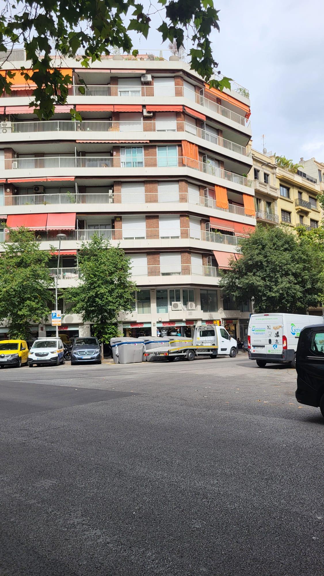 Imagen 5 Piso en venta en Barcelona / Bruc con Corsega 