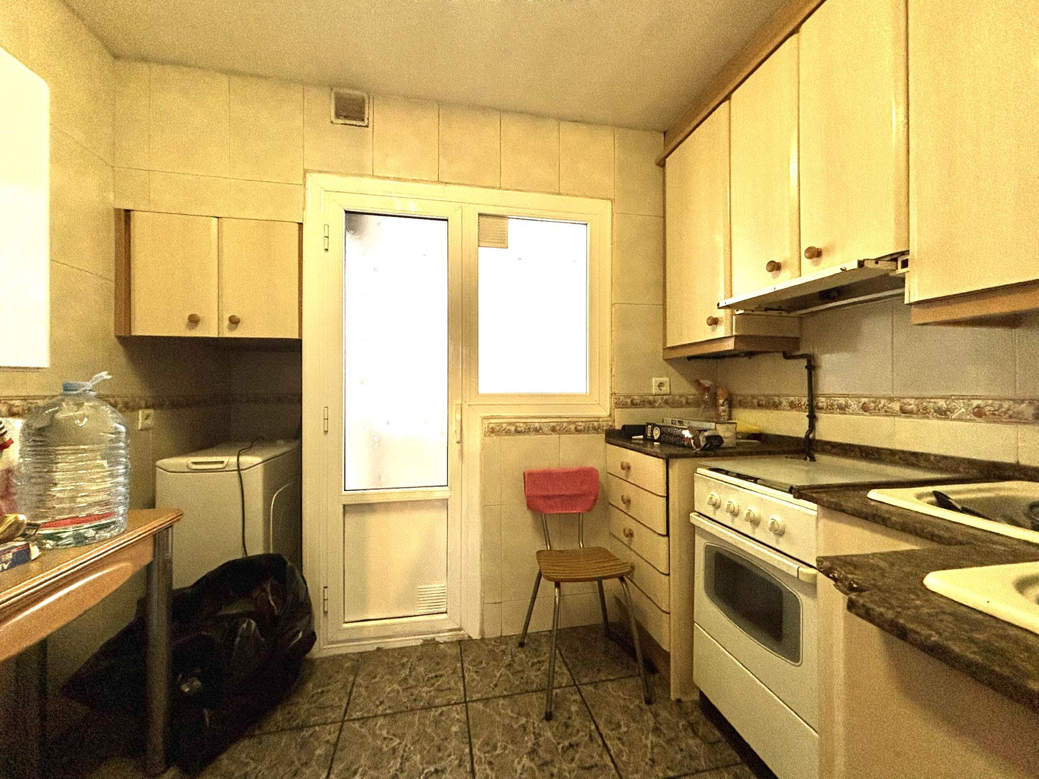 Imagen 3 Piso en venta en Rubí / Plaza dels Nens - Muy cerca de la Estación