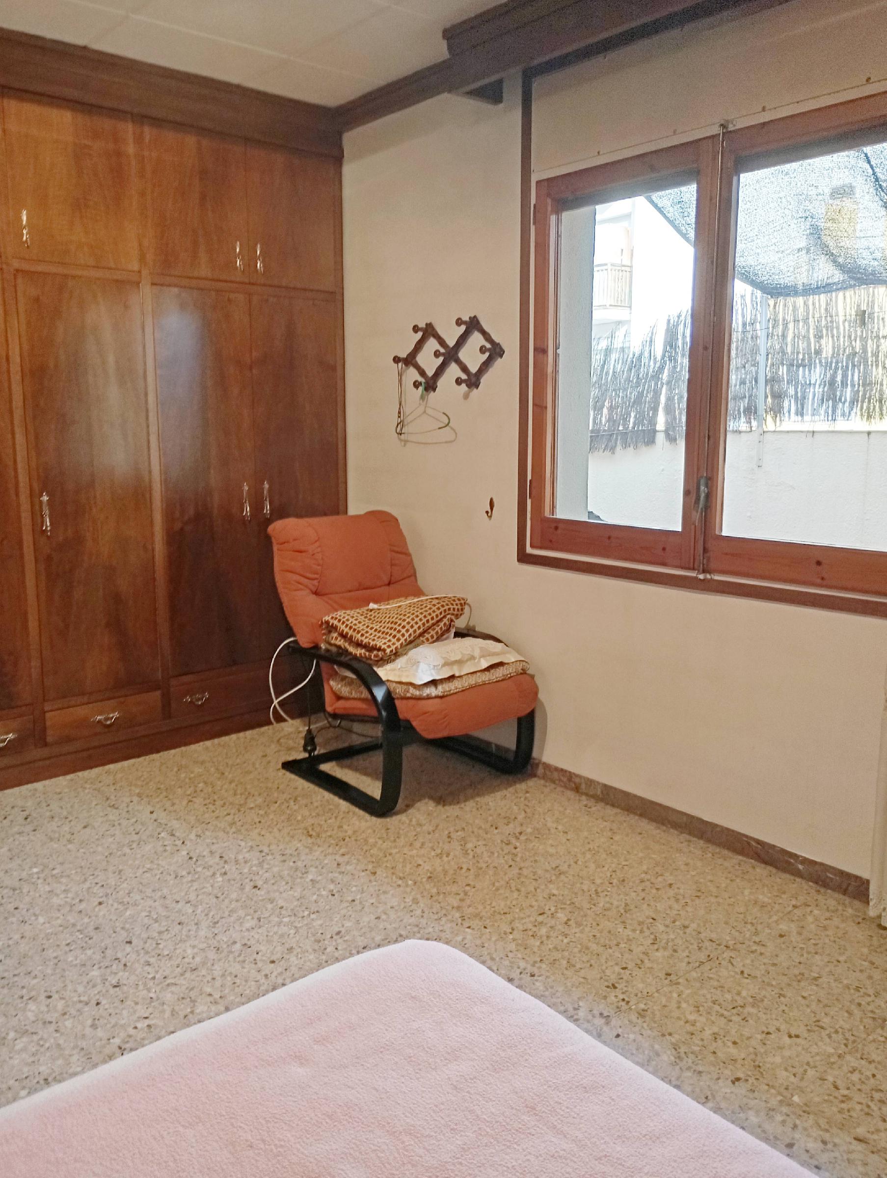 Imagen 21 Casa Adosada en venta en Rubí / Muy cerca del Mercat