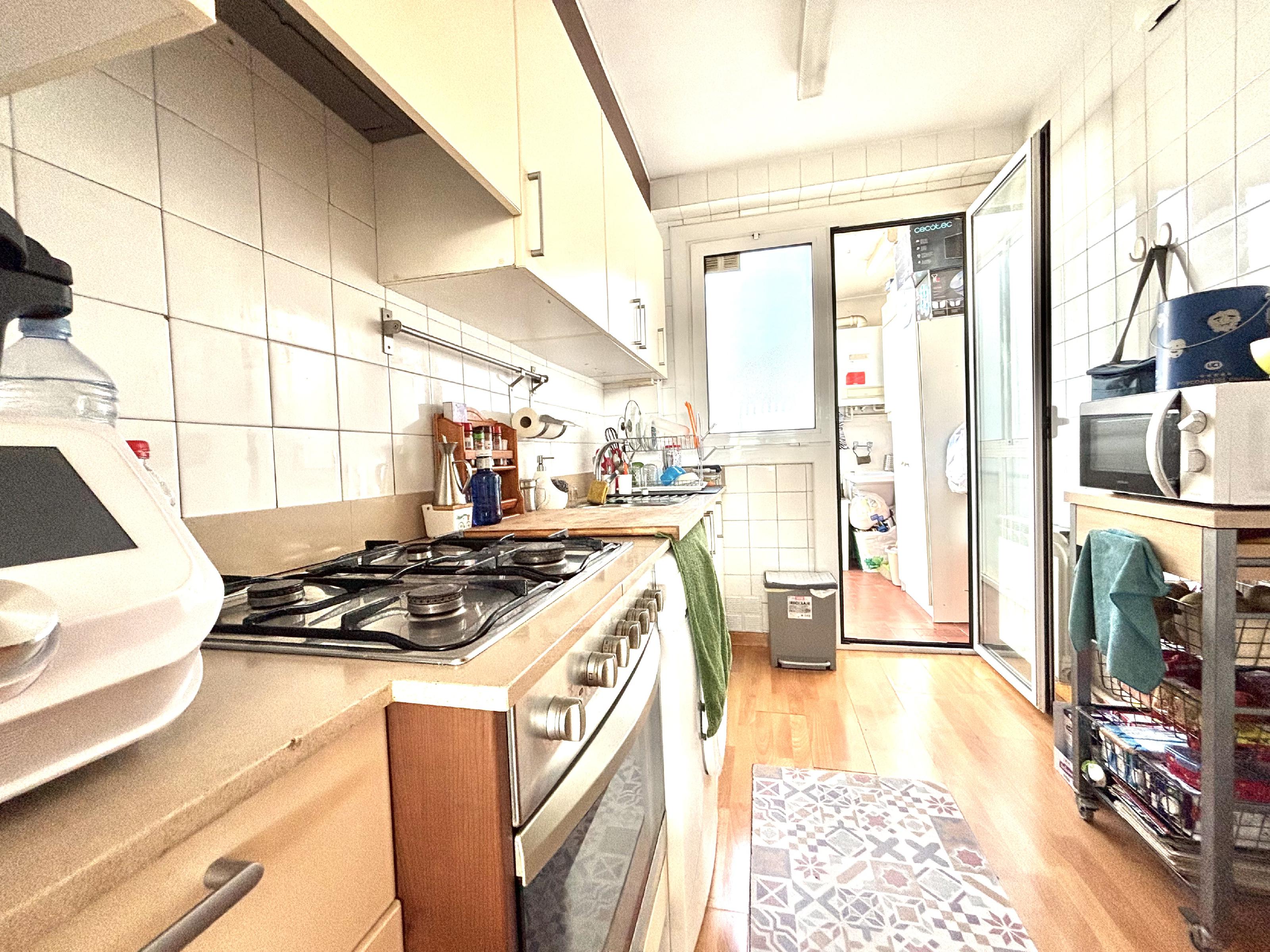 Imagen 4 Piso en venta en Rubí / Plaza Constitución - Les Torres