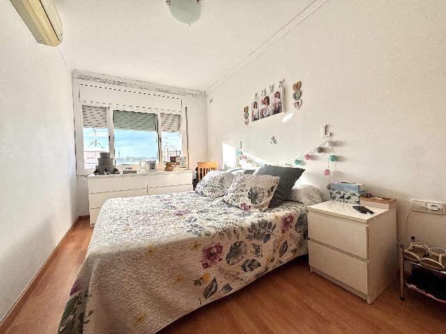 Imagen 3 Inmueble 299406 - Piso en venta en Rubí / Plaza Constitución - Les Torres