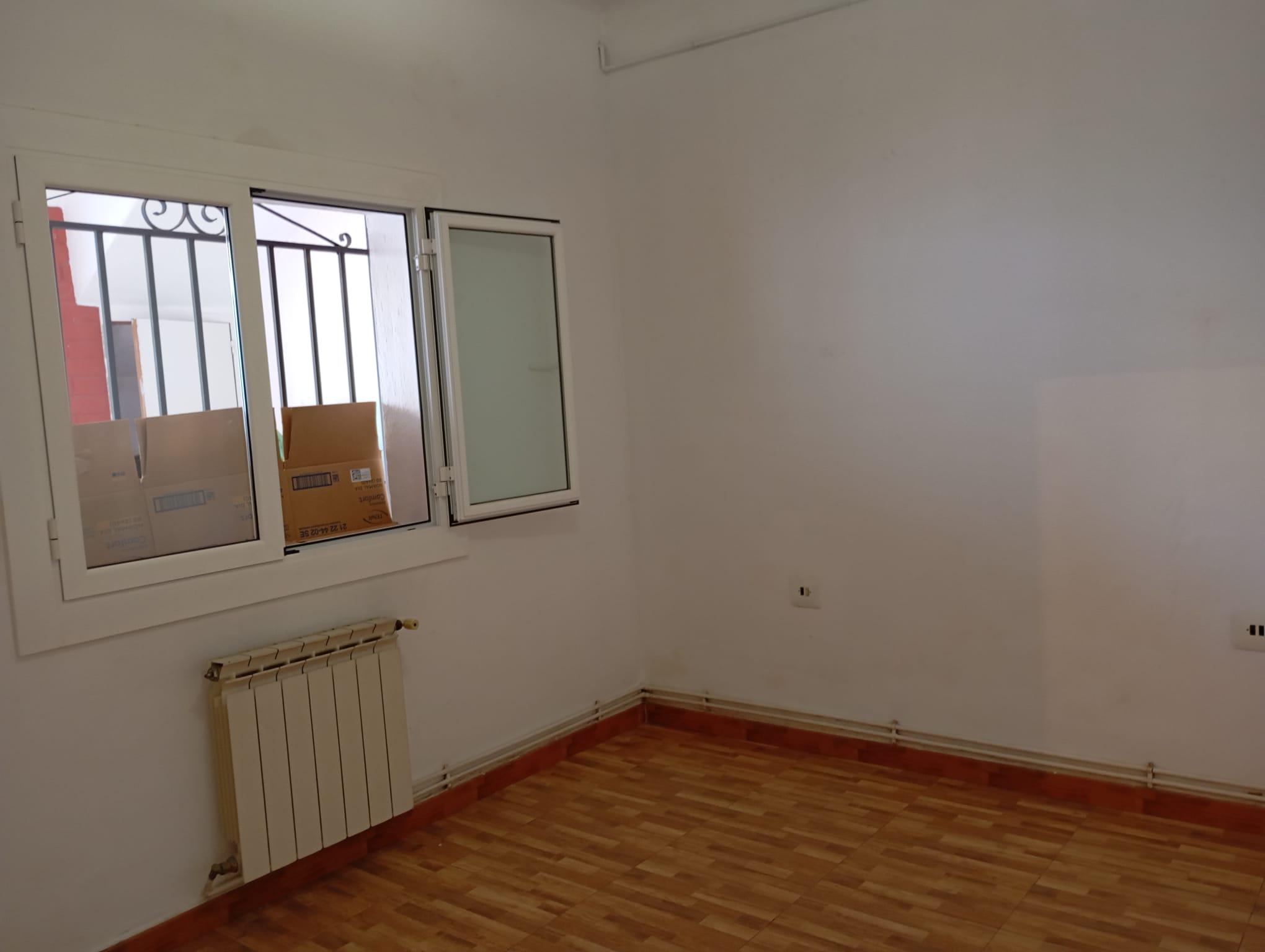 Imagen 5 Planta Baja en venta en Rubí / Muy cerca de supermercados y colegios