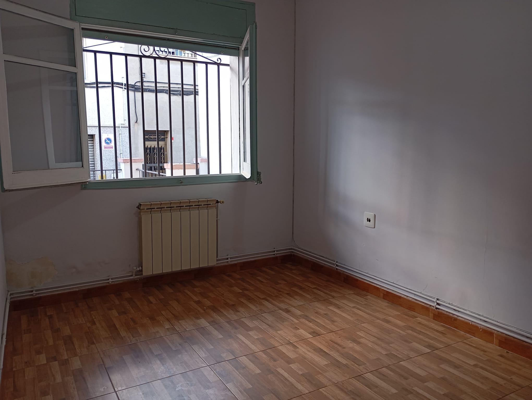 Imagen 7 Planta Baja en venta en Rubí / Muy cerca de supermercados y colegios