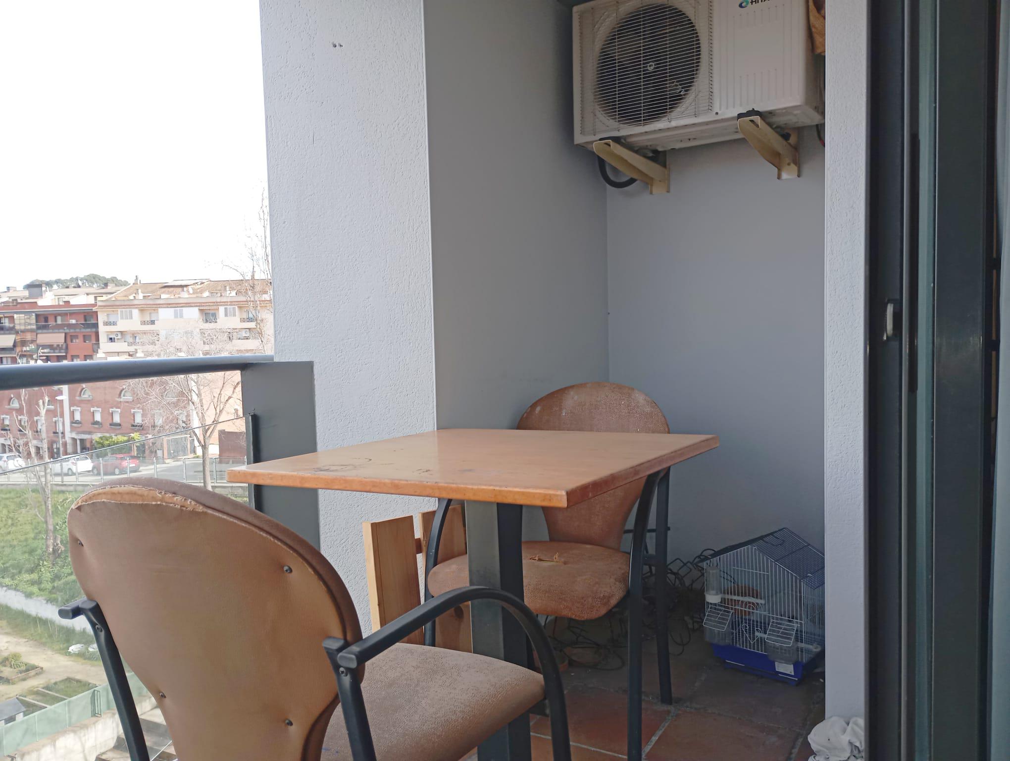 Imagen 1 Dúplex en venta en Rubí / Al lado Avenida del Estatut,.Ideal ubicación