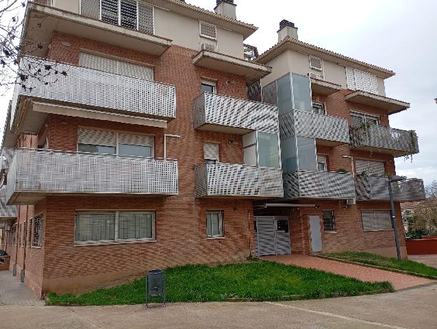 Imagen 14 Inmueble 300627 - Piso en venta en Sant Quirze Del Vallès / Calle principal a 10 min. estación de F.g.c