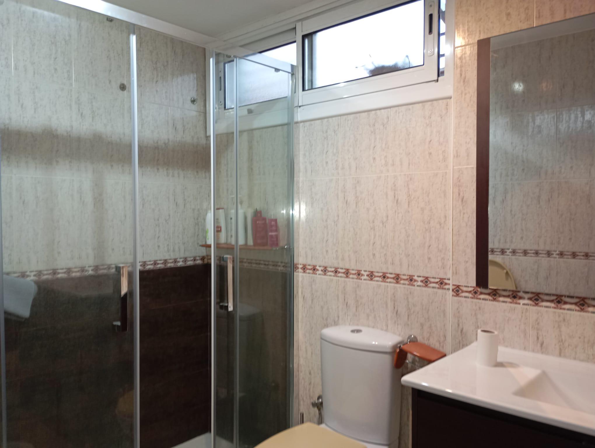 Imagen 3 Piso en venta en Sant Quirze Del Vallès / Calle principal a 10 min. estación de F.g.c