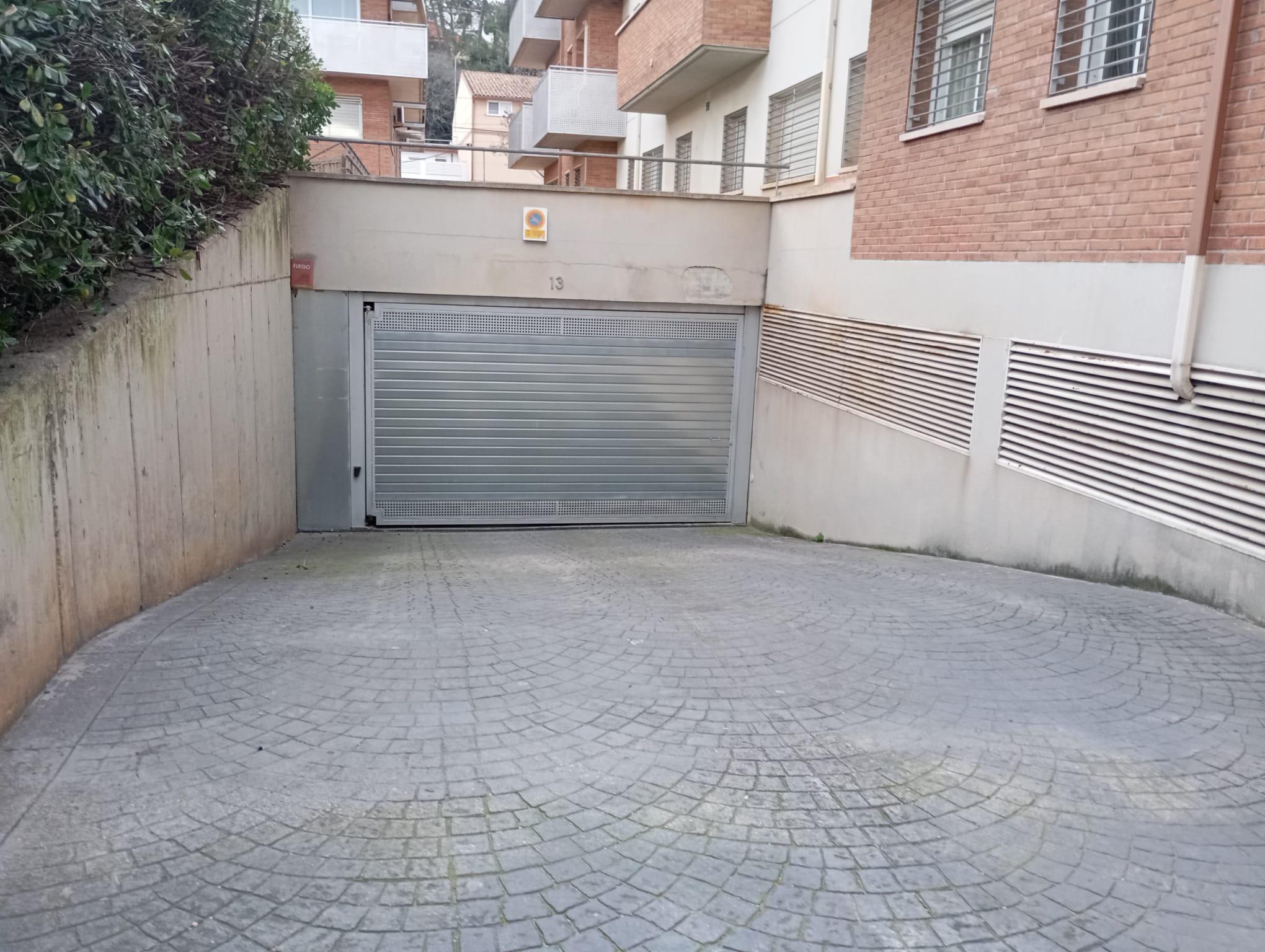 Imagen 13 Piso en venta en Sant Quirze Del Vallès / Calle principal a 10 min. estación de F.g.c