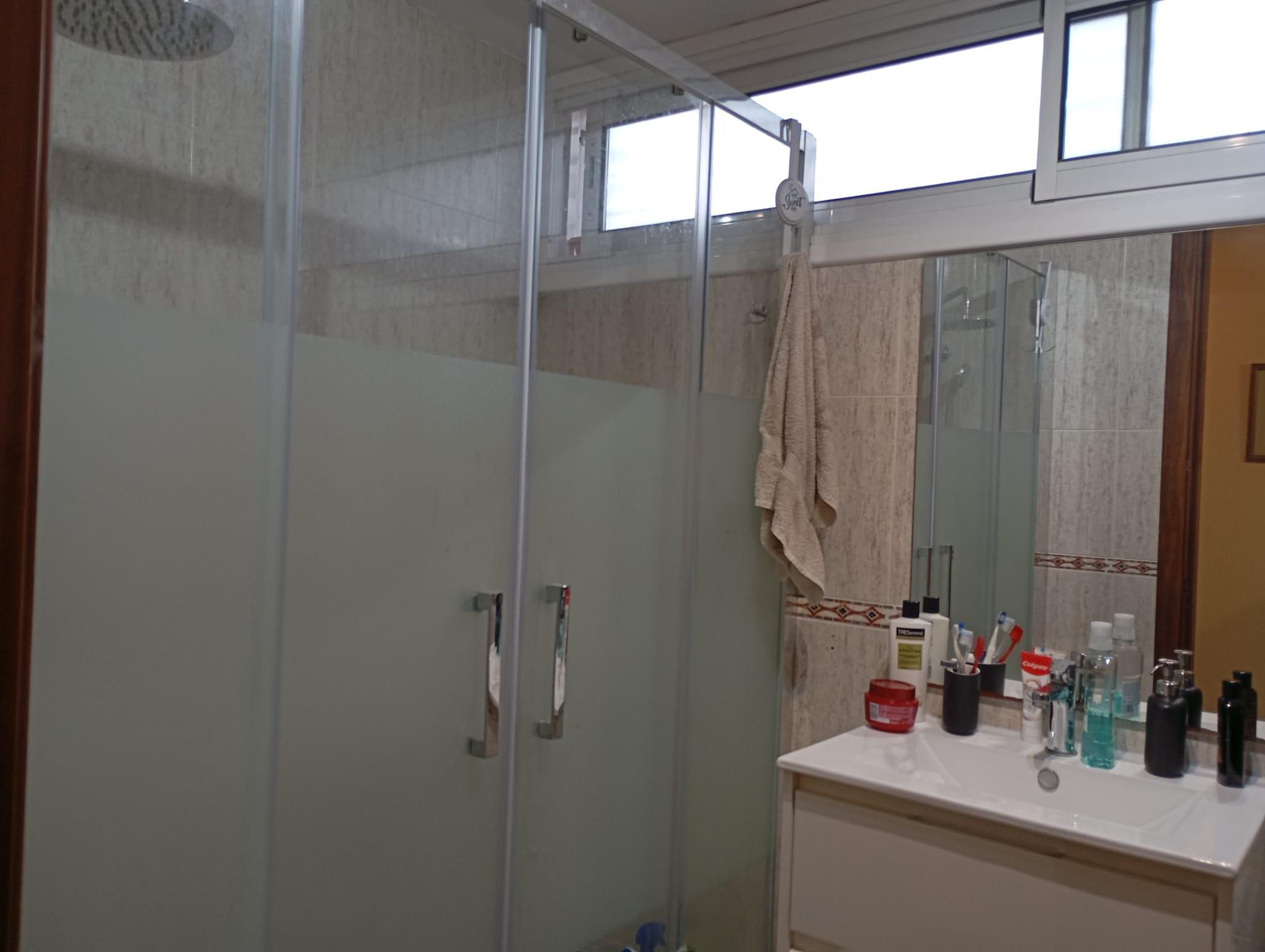 Imagen 9 Piso en venta en Sant Quirze Del Vallès / Calle principal a 10 min. estación de F.g.c