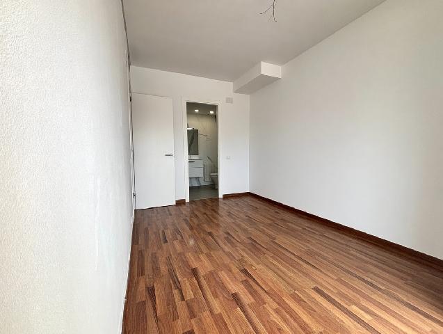 Imagen 9 Inmueble 300649 - Casa Adosada en venta en Rubí / Ideal - La mejor localizacion de Rubi