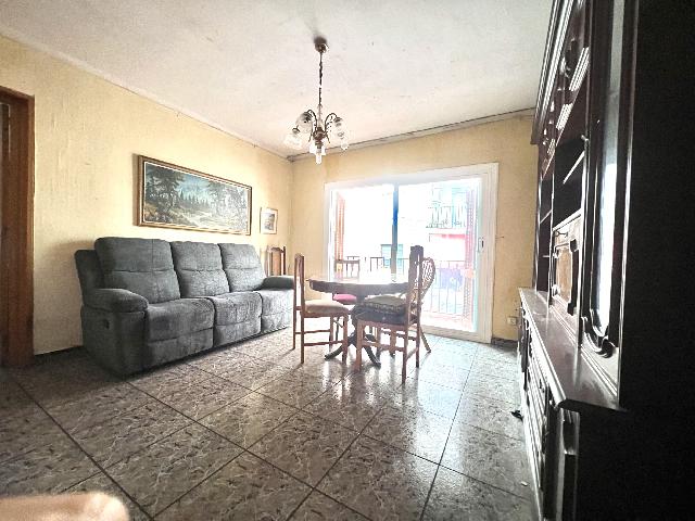 Imagen 3 Inmueble 301275 - Piso en venta en Rubí / Plaza dels Nens - Muy cerca de la Estació