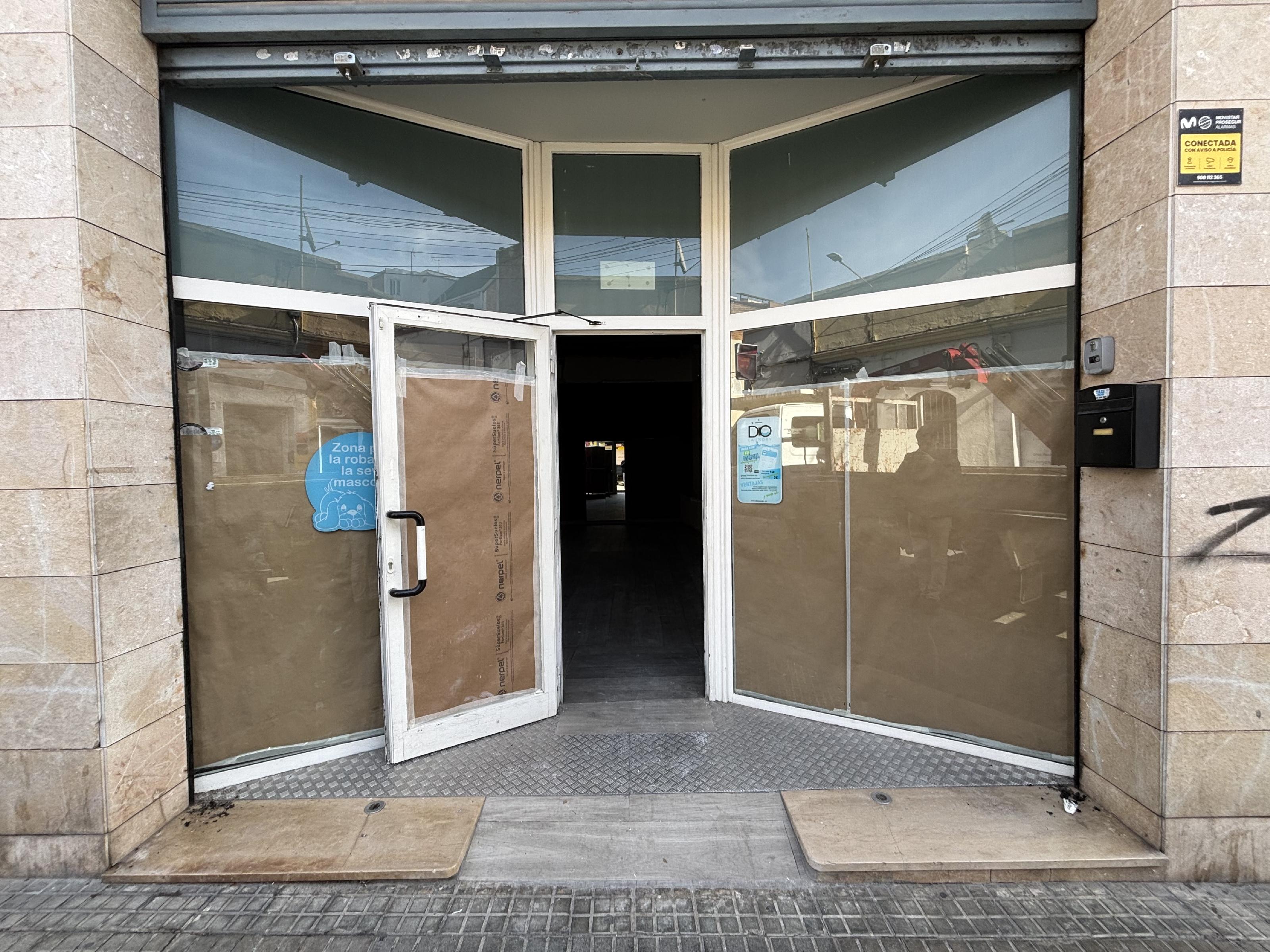 Imagen 6 Local Comercial en venta en Rubí / Centro - muy cerca del Ayuntamiento