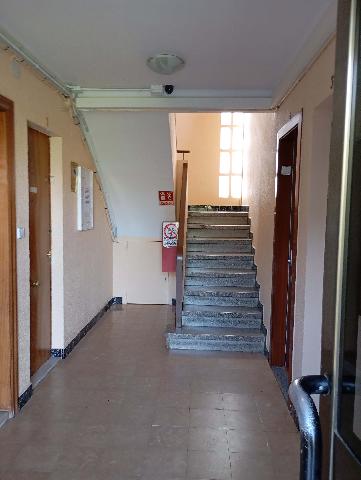 Imagen 10 Inmueble 304145 - Piso en venta en Rubí / Edificio muy cerca del Escardívol, buena ubicación.