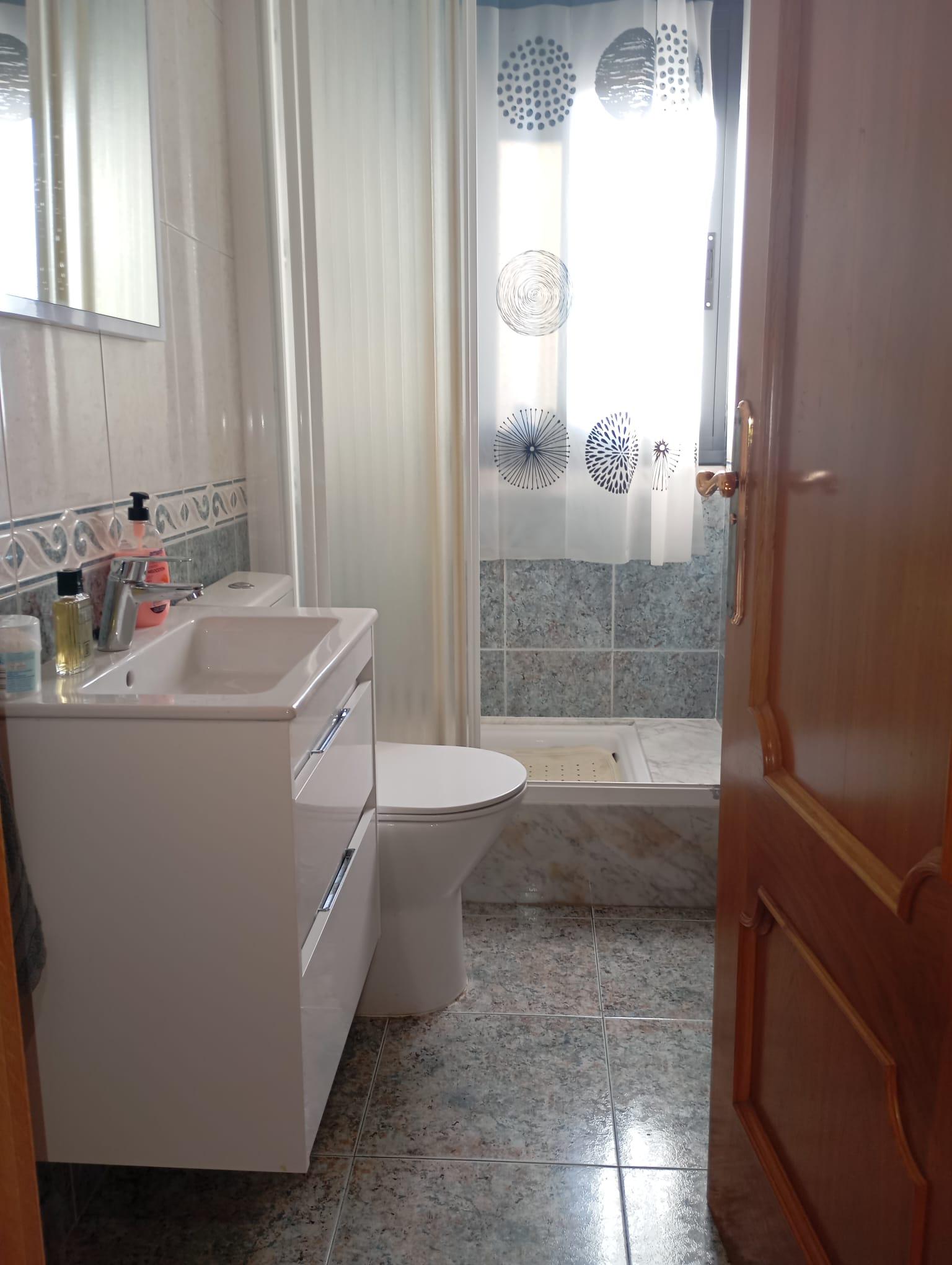 Imagen 12 Piso en venta en Rubí / Zona Saltó muy cerca del Mercadona