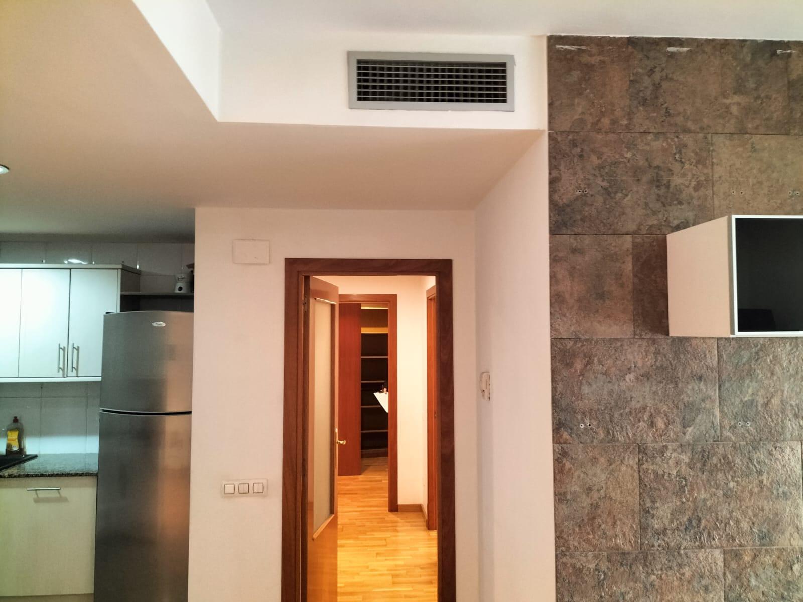 Imagen 20 Piso en venta en Barcelona / Llobregós - Junto Metro Teixonera