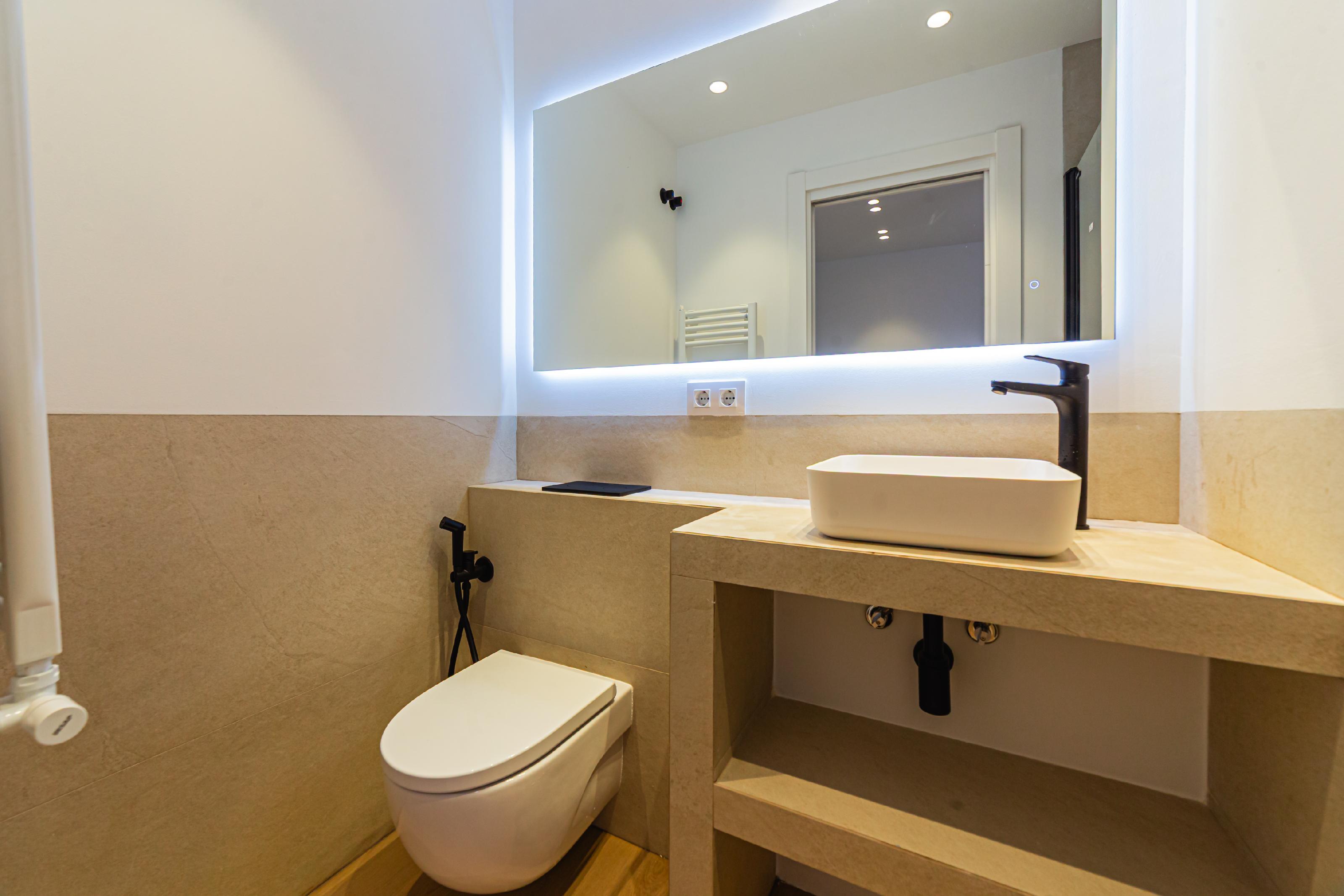 Imagen 15 Piso en venta en Barcelona / Plaça Dr. Modrego - Felip ll